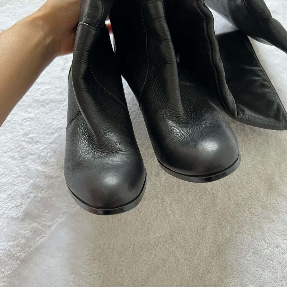 Sofft Black Leather Knee-High Heeled Boots - Picture 6 of 8